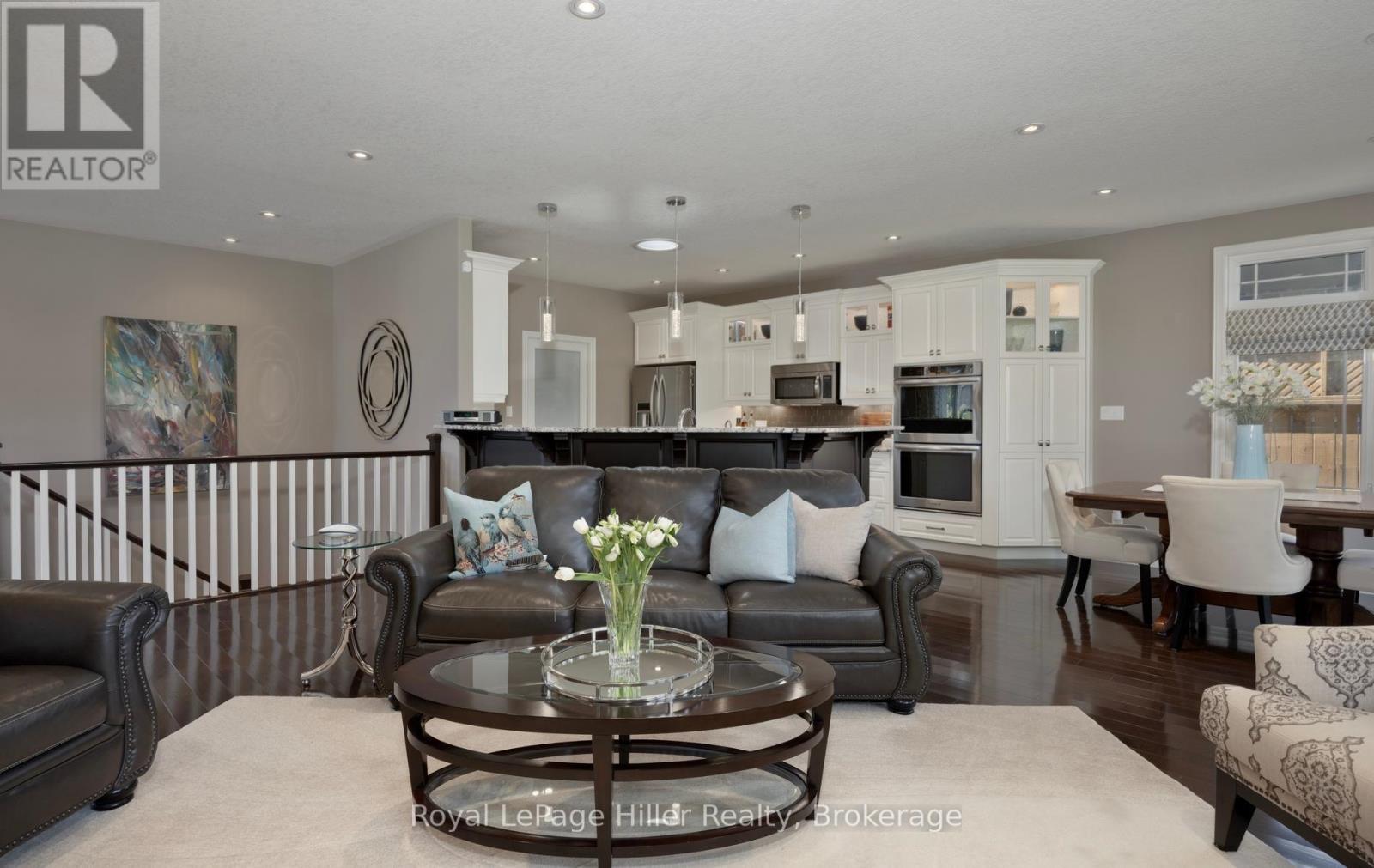 2 Findlay Place, Stratford, ON