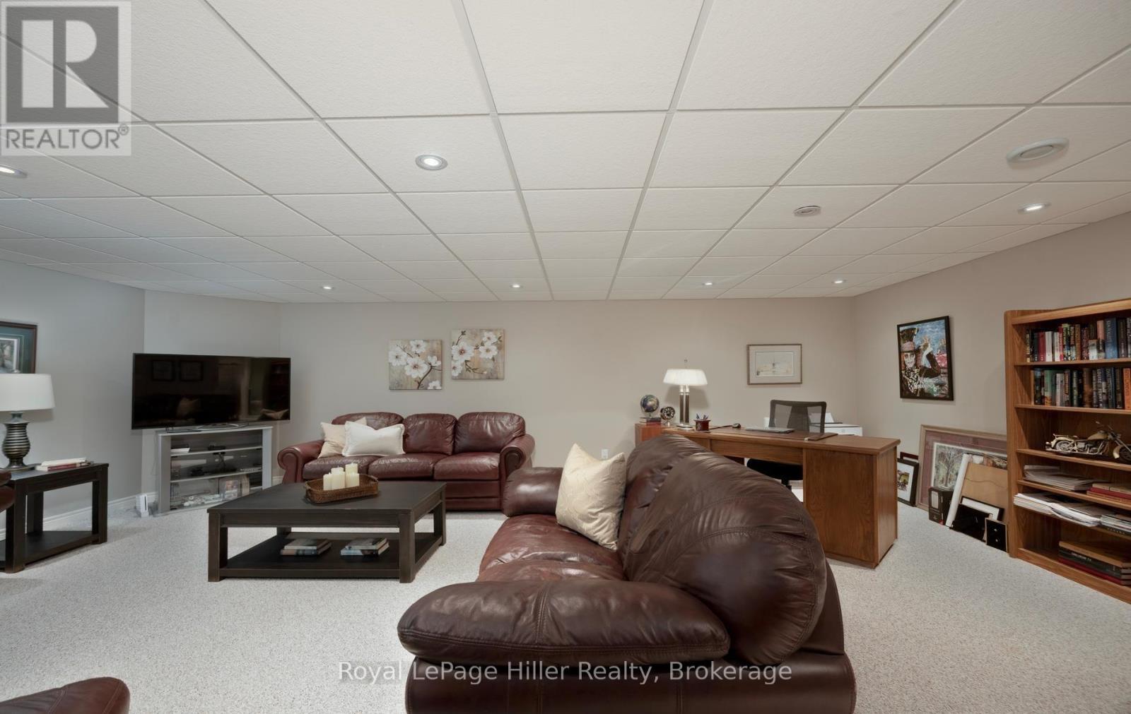 2 Findlay Place, Stratford, ON