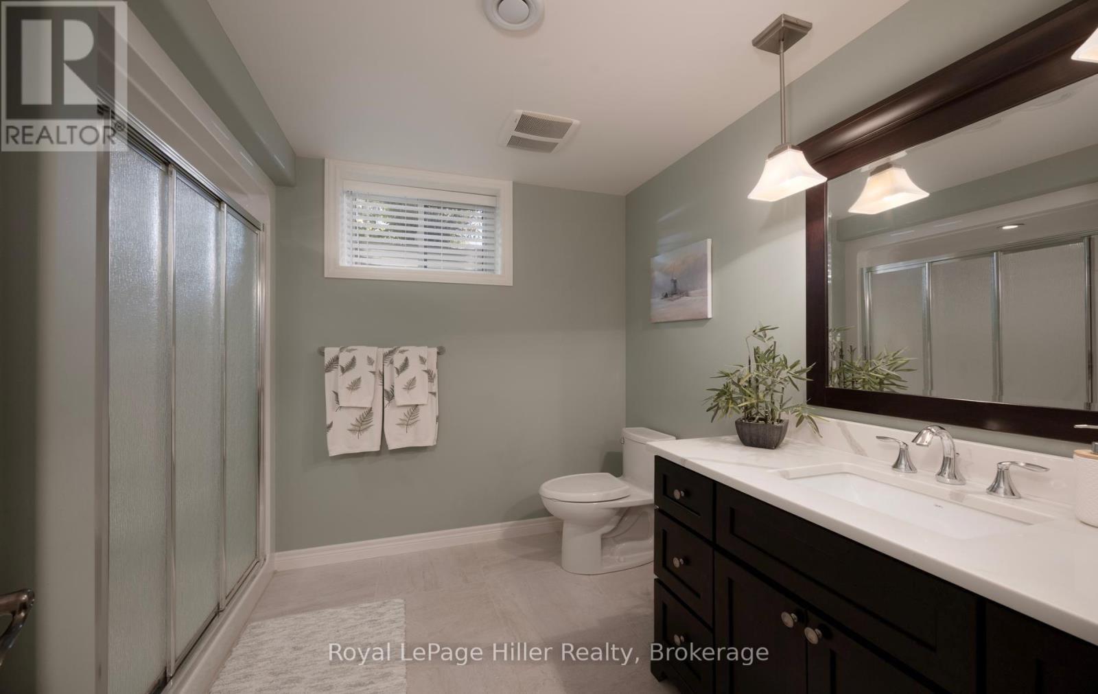 2 Findlay Place, Stratford, ON
