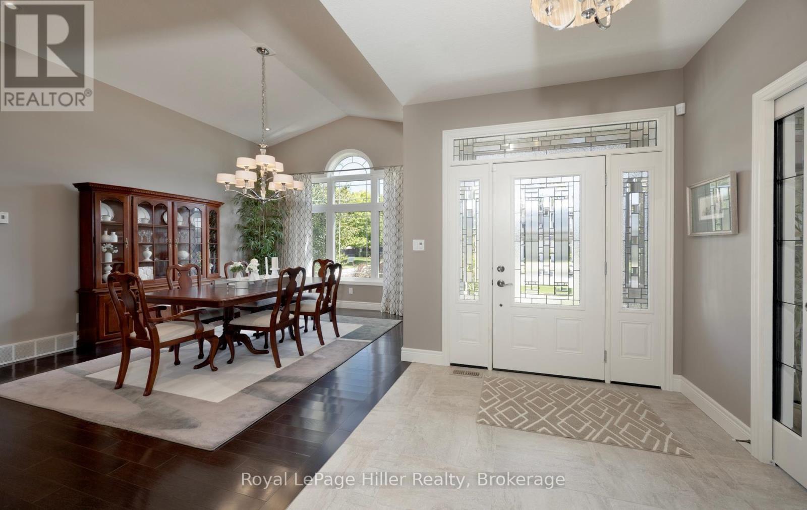 2 Findlay Place, Stratford, ON