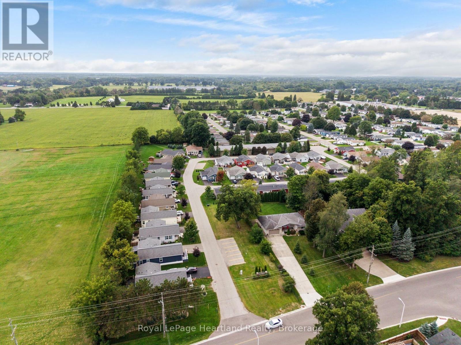 24 Kellestine Drive, Strathroy-Caradoc (Sw), ON