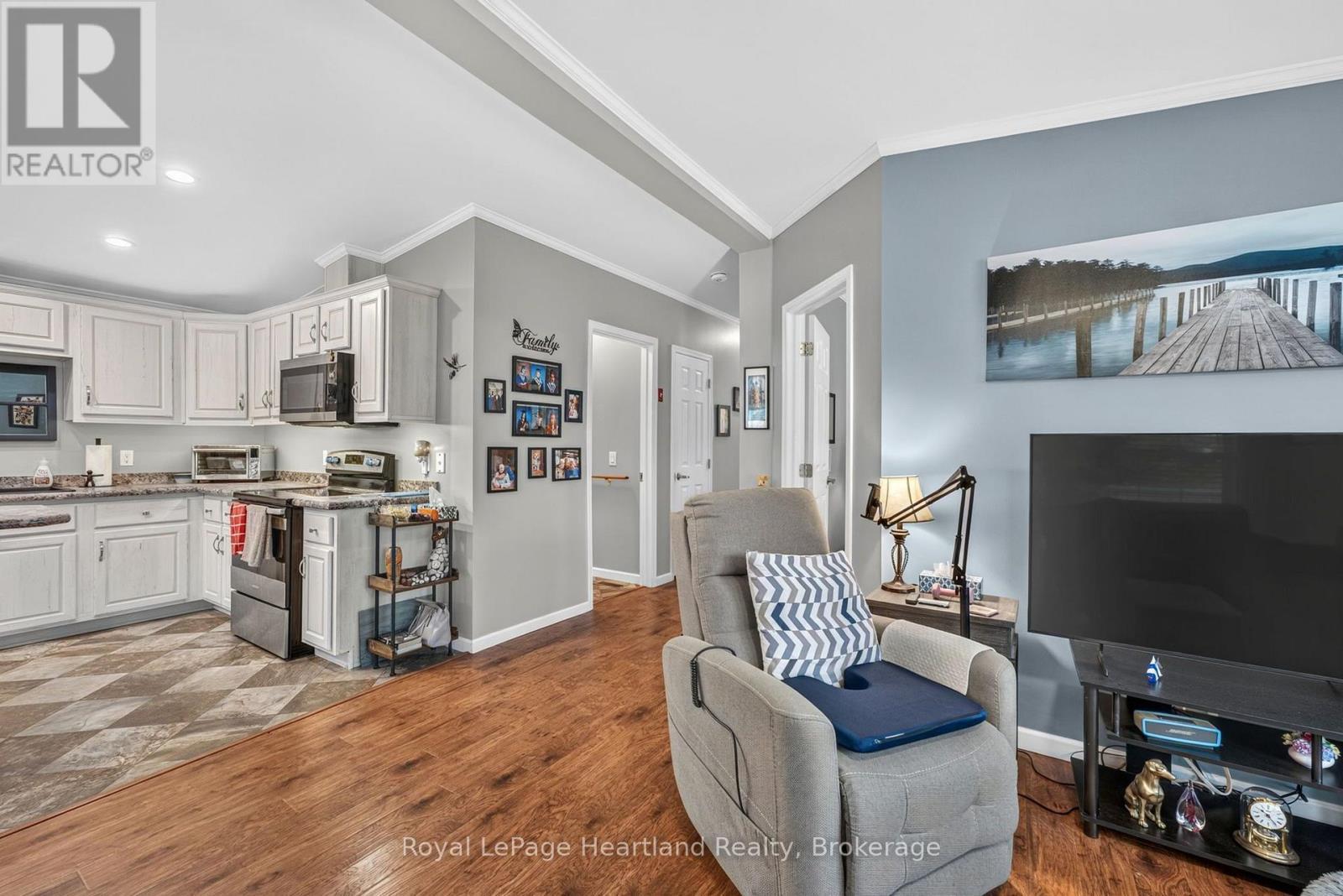 24 Kellestine Drive, Strathroy-Caradoc (Sw), ON
