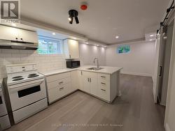 BASEMENT - 2979 LAWRENCE AVENUE E Toronto, ON M1P 2V6