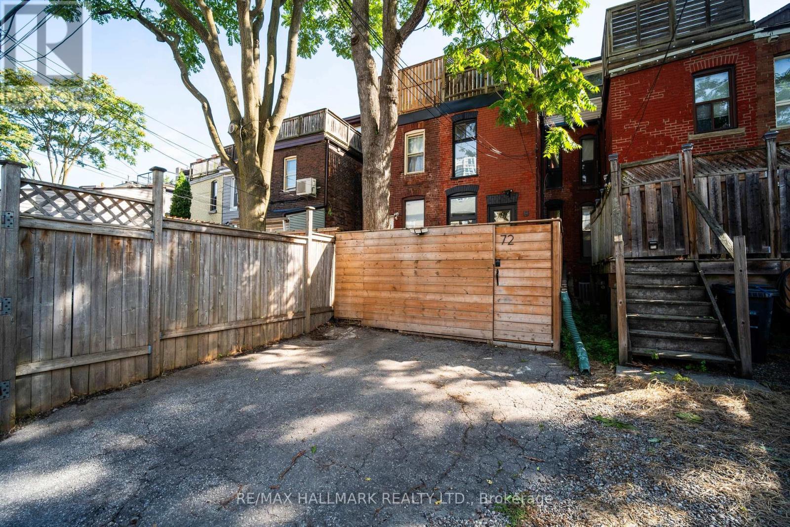 72 Hamilton Street, Toronto, ON