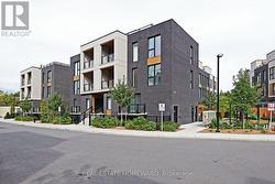 16 - 178 CLONMORE DRIVE Toronto, ON M1N 1Y1