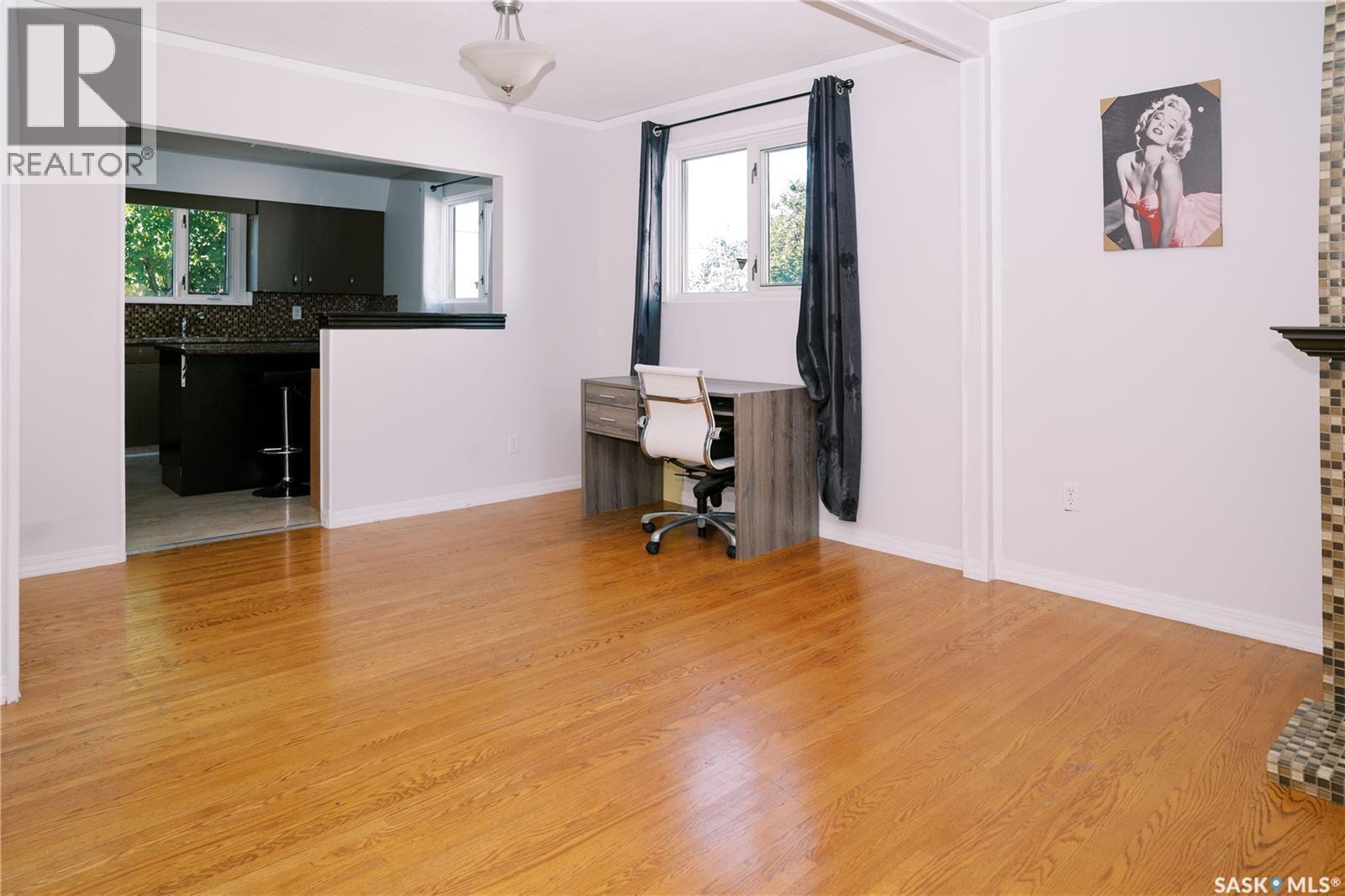306 Egbert Avenue, Saskatoon, SK