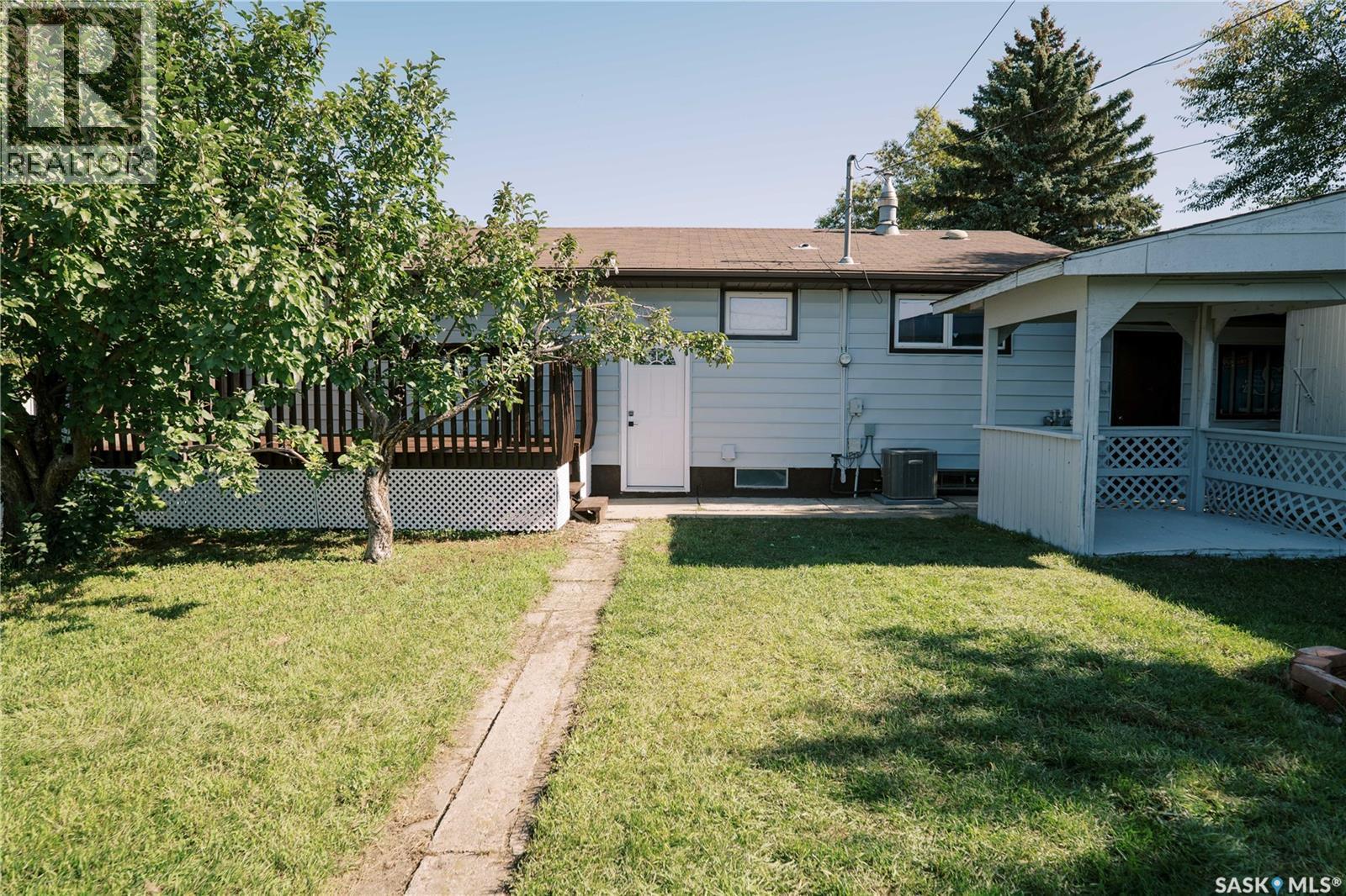 306 Egbert Avenue, Saskatoon, SK
