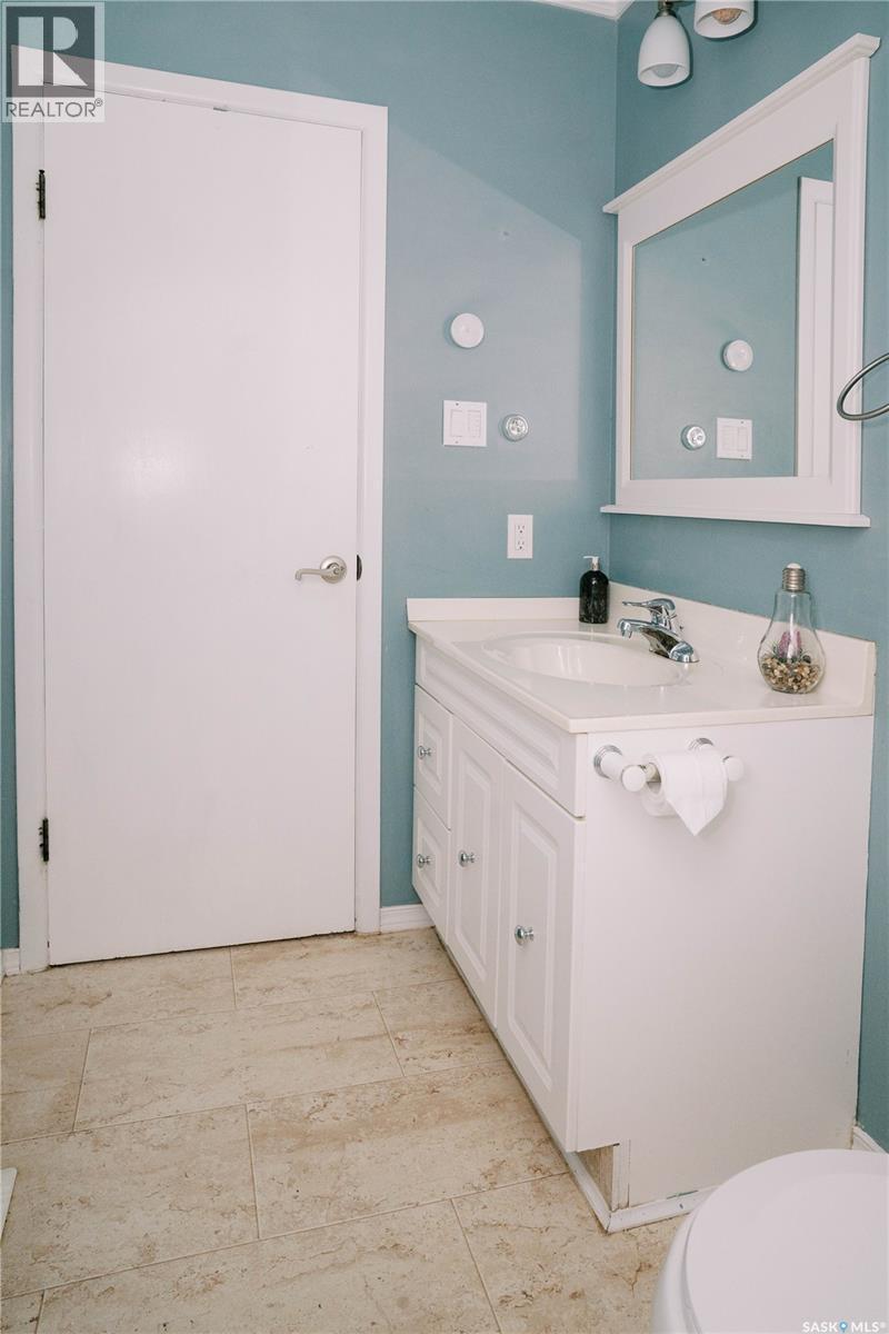 306 Egbert Avenue, Saskatoon, SK