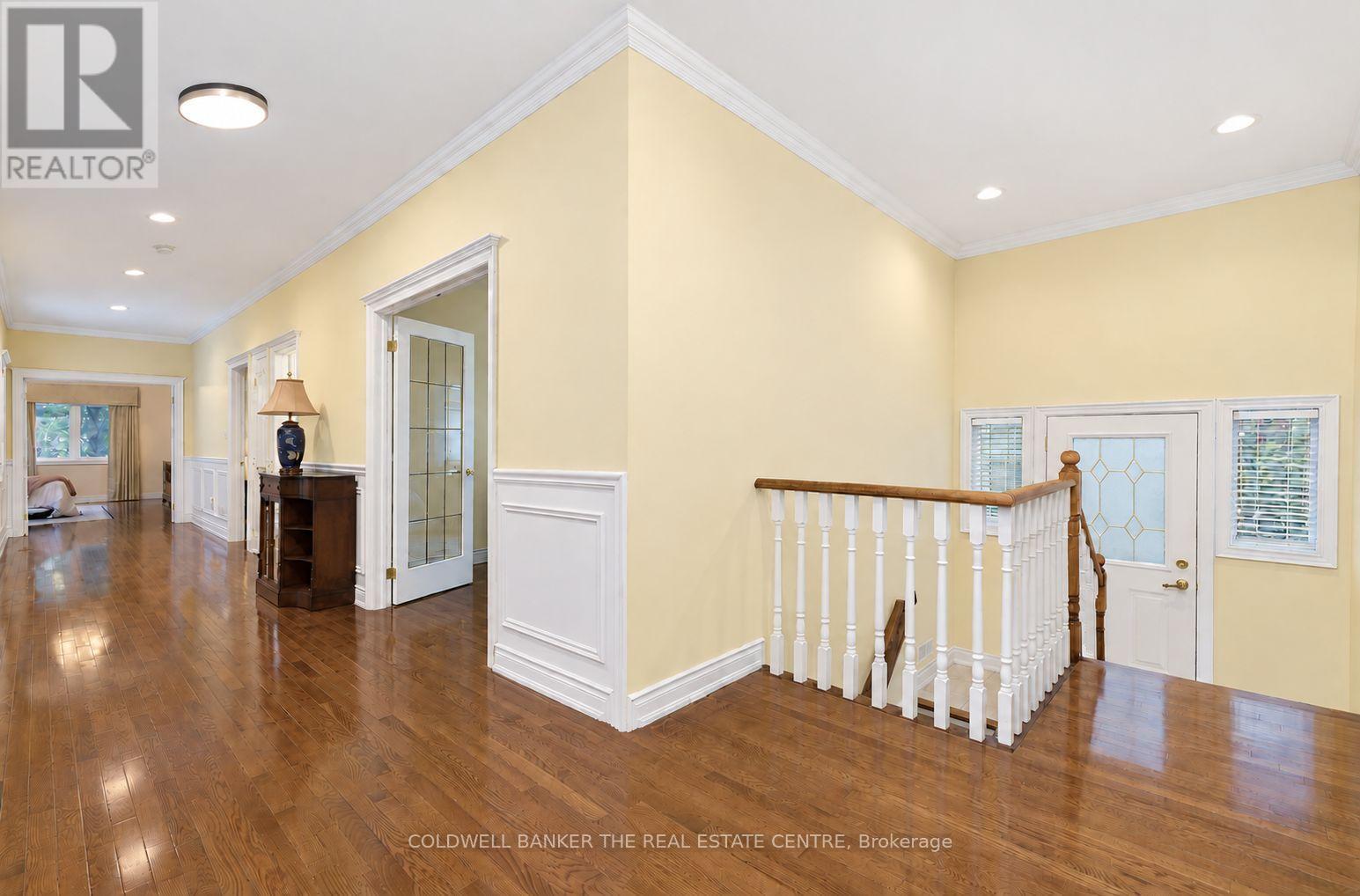 128 Carmela Avenue, Richmond Hill, ON