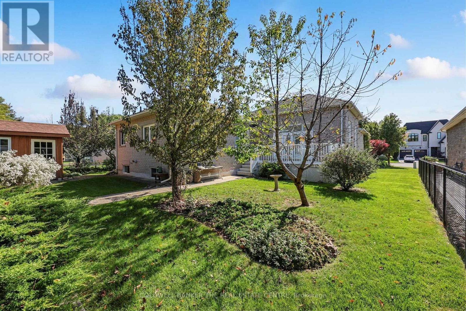 128 Carmela Avenue, Richmond Hill, ON