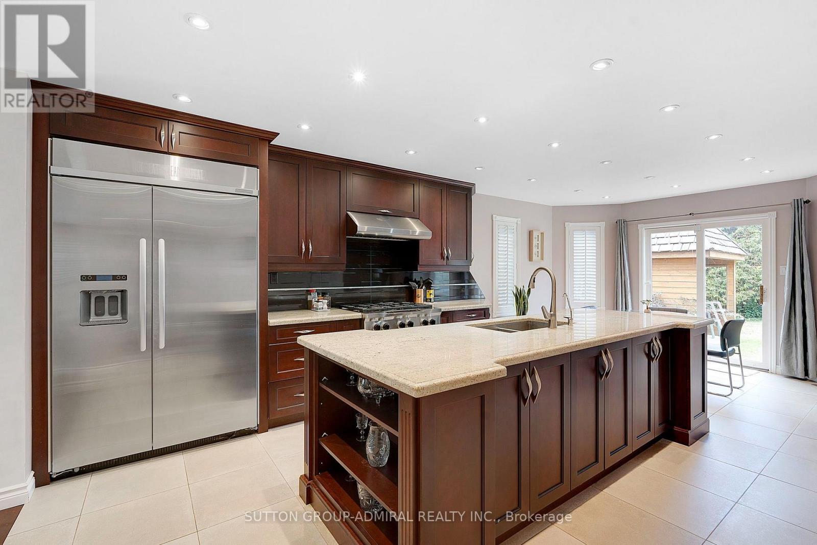 26 Albery Crescent, Aurora, ON