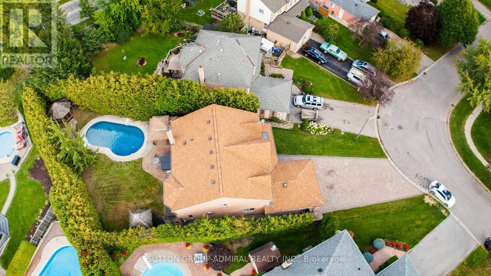 26 Albery Crescent, Aurora, ON
