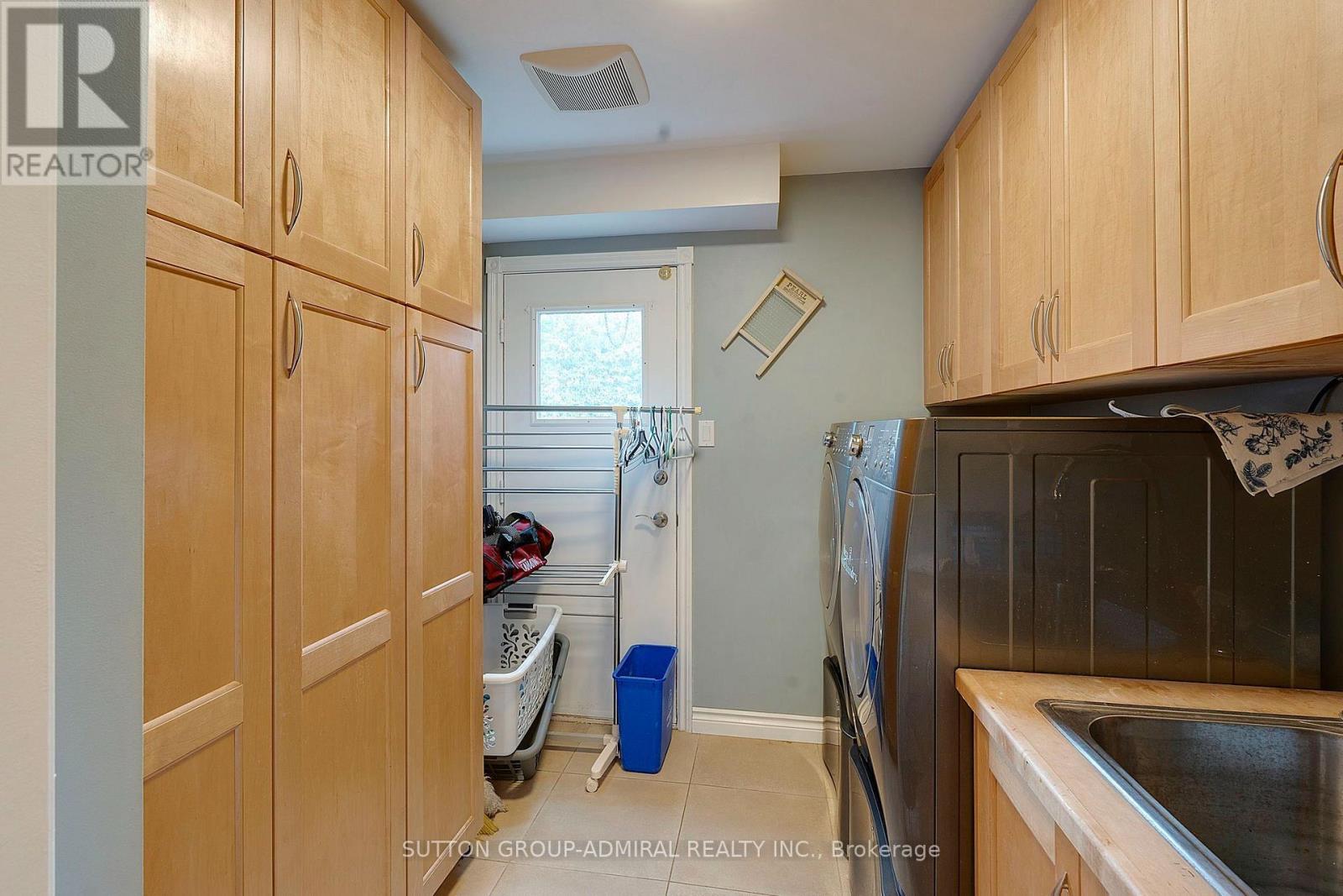 26 Albery Crescent, Aurora, ON
