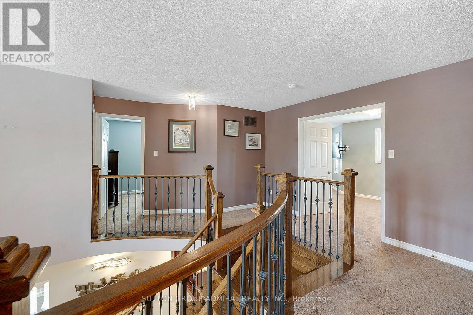 26 Albery Crescent, Aurora, ON