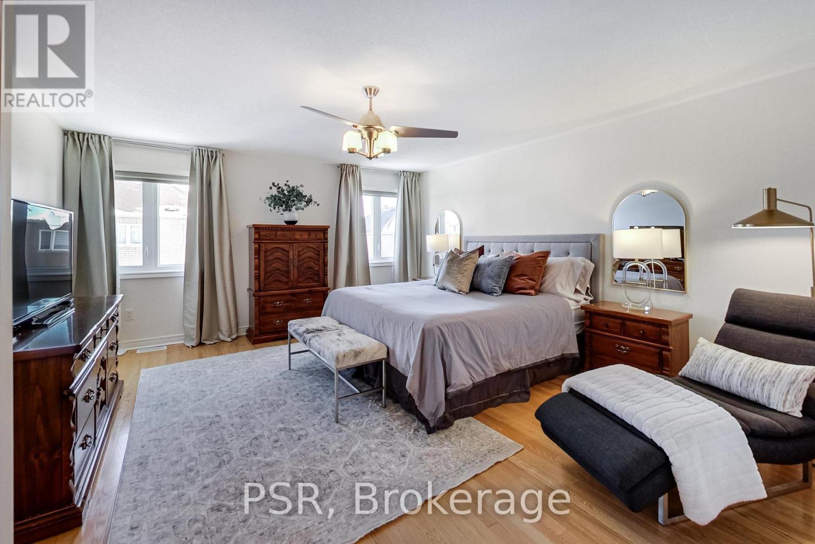 9 White Beach Crescent, Vaughan, ON