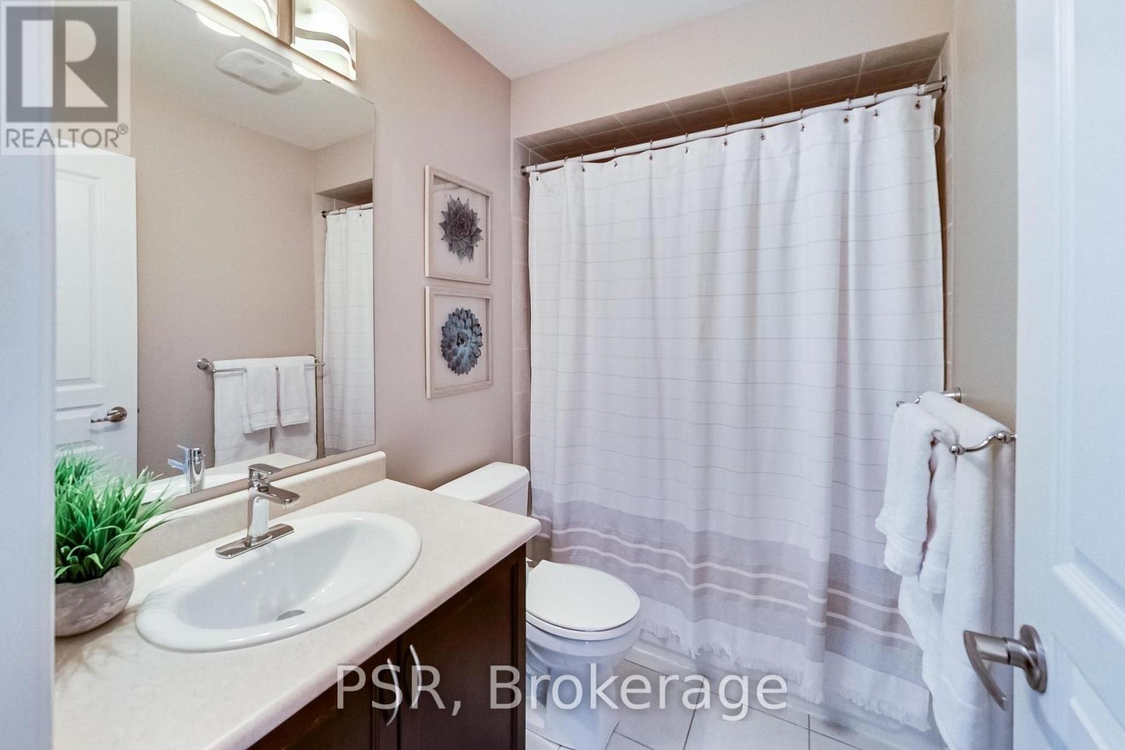 9 White Beach Crescent, Vaughan, ON