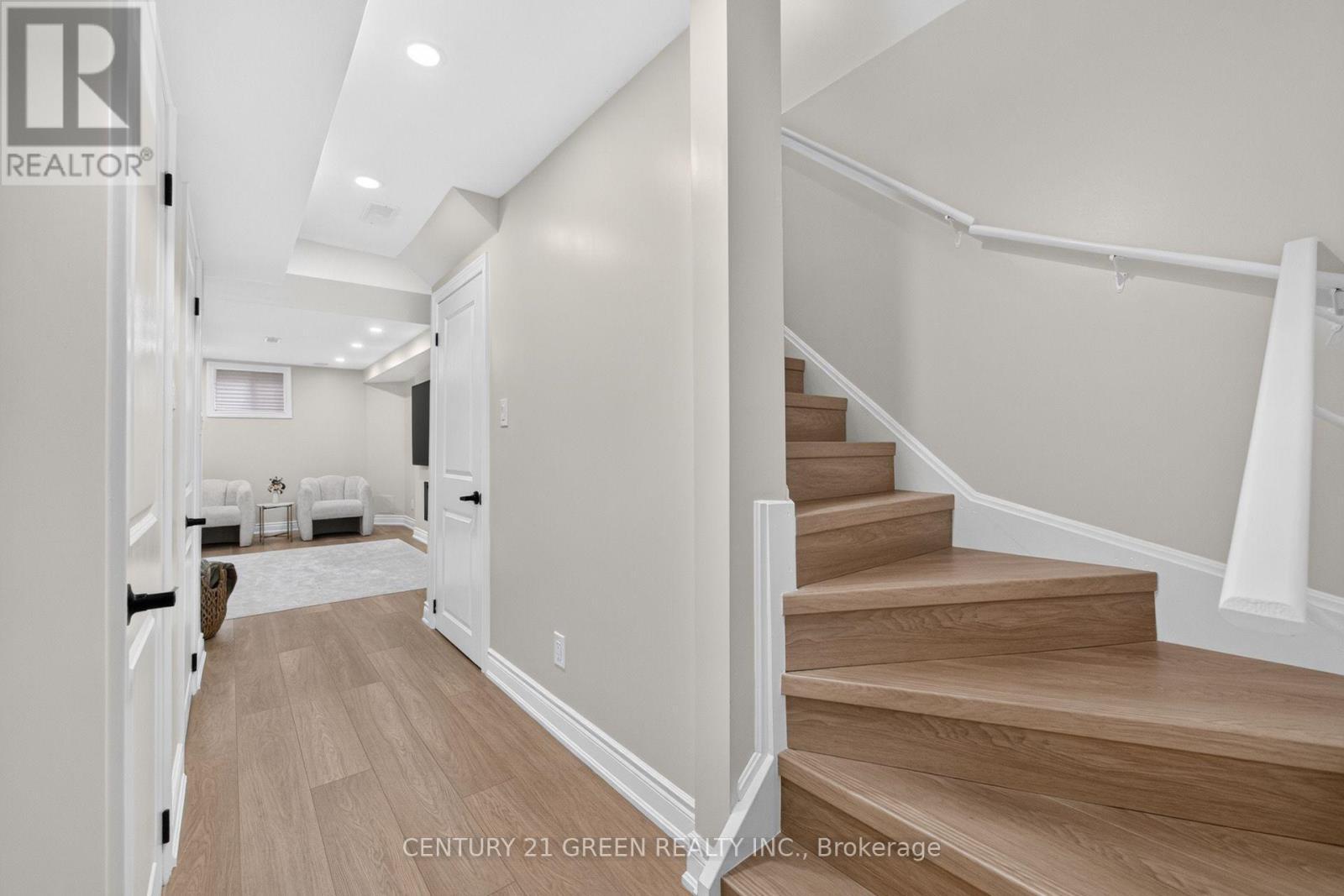 27 Padbury Trail, Brampton, ON