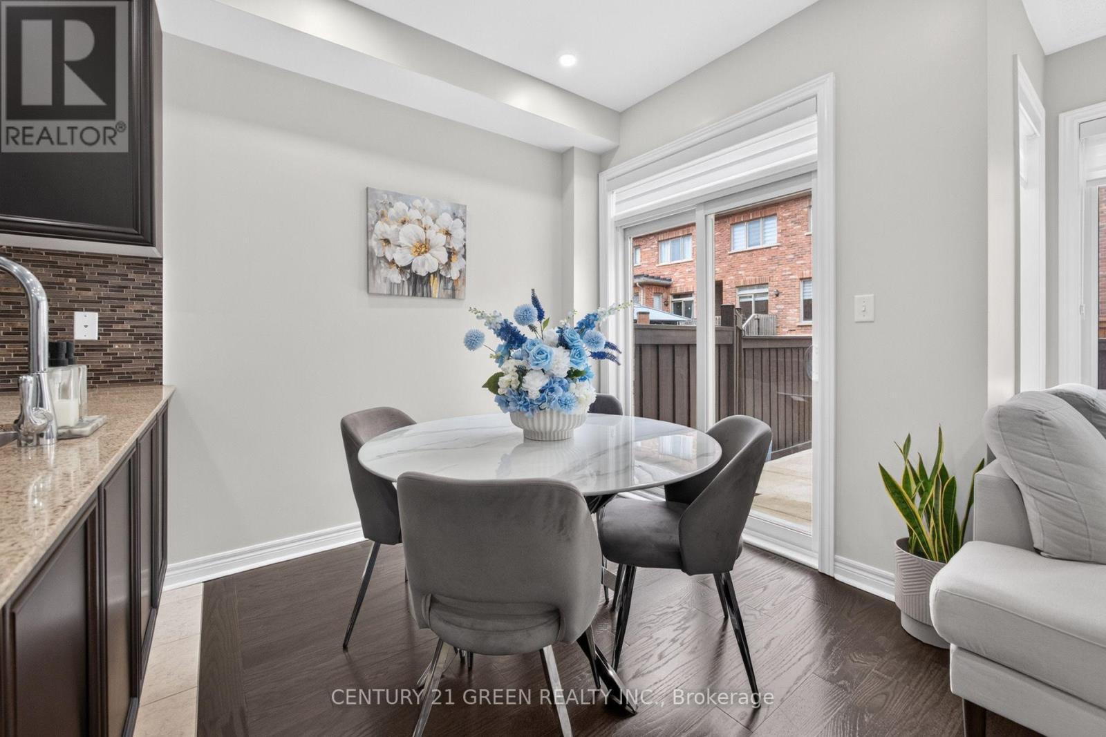 27 Padbury Trail, Brampton, ON