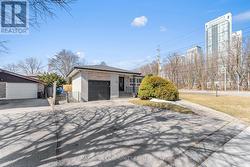 54 SARATOGA DRIVE Toronto, ON M1P 4J1