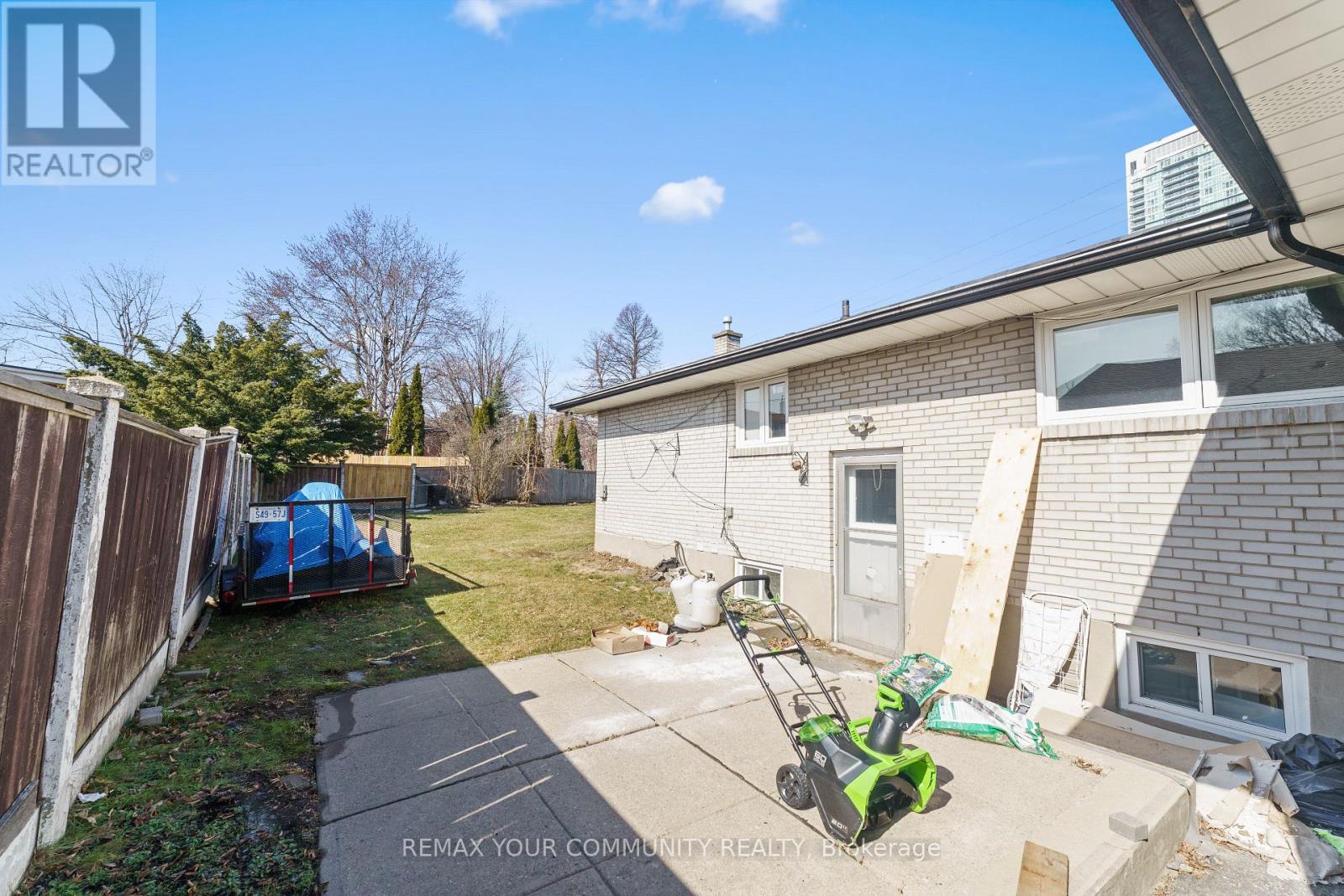 54 Saratoga Drive, Toronto, ON