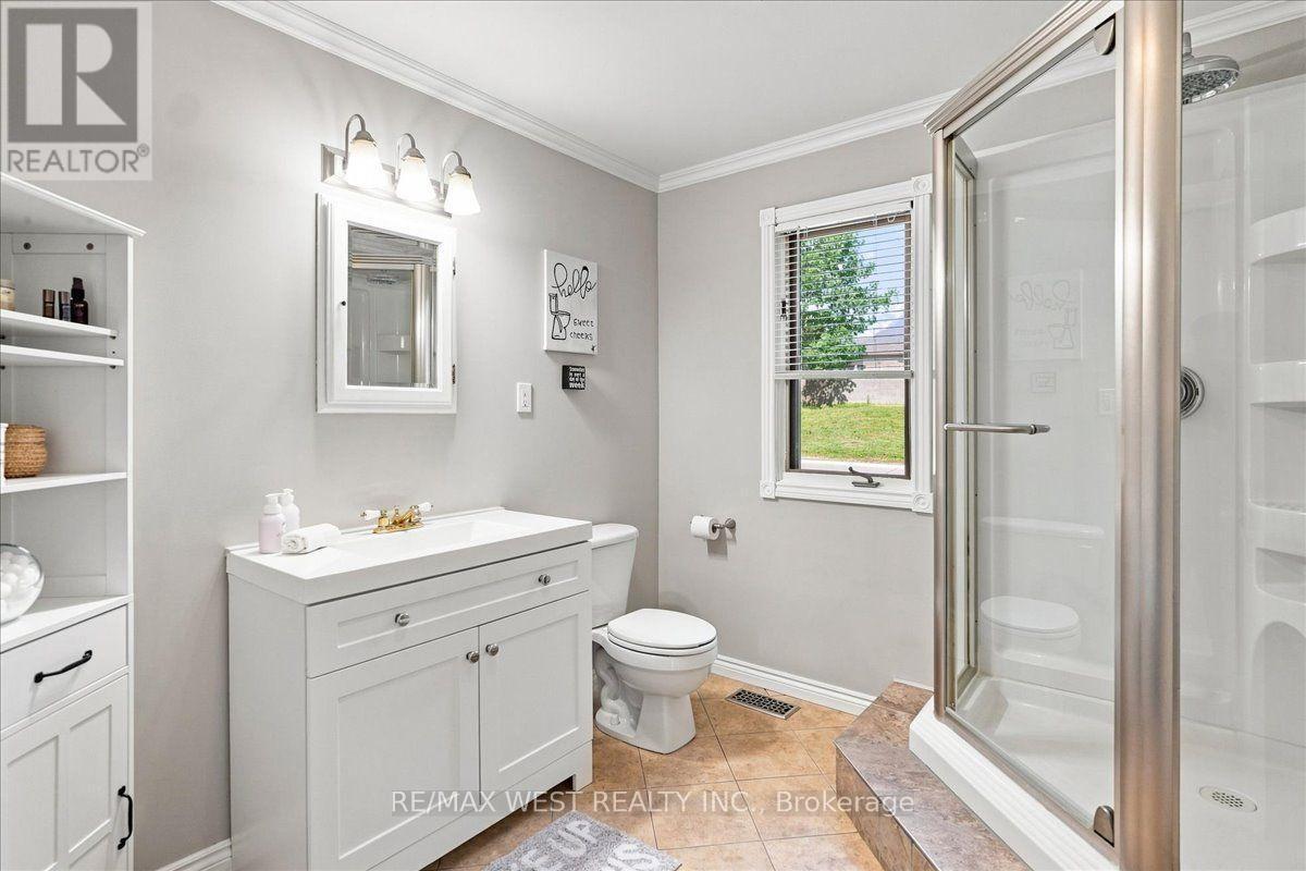 48 Jackman Road, Clarington, ON