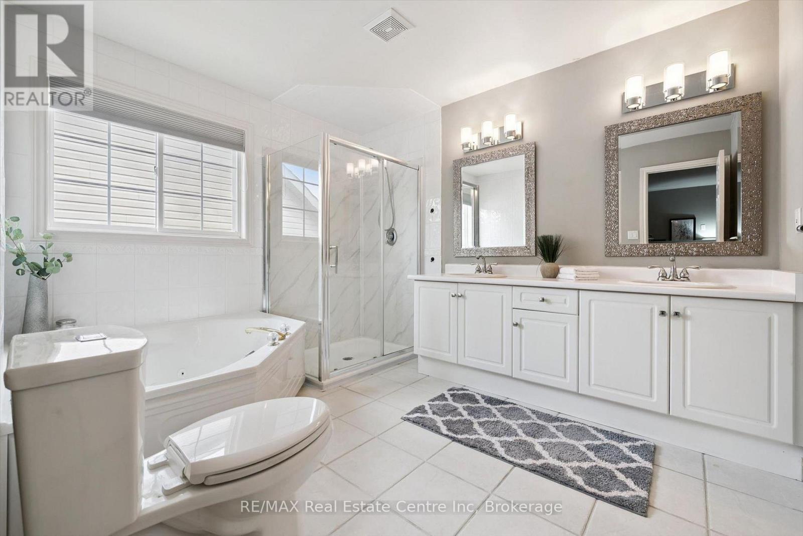 51 Spencer Crescent, Guelph (Pineridge/Westminster Woods), ON