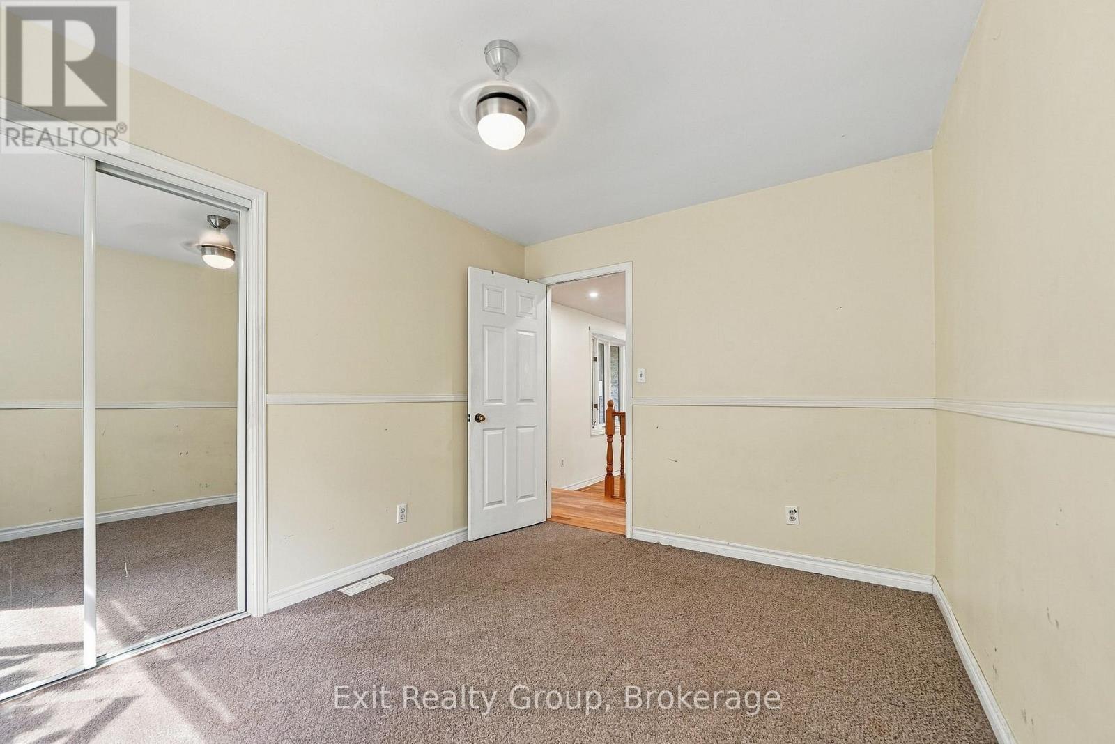 31 Ridge Road, Prince Edward County (Hallowell Ward), ON