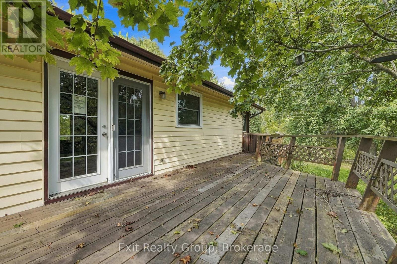 31 Ridge Road, Prince Edward County (Hallowell Ward), ON