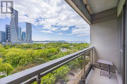 1010 - 2261 LAKE SHORE BOULEVARD W Toronto, ON M8V 3X2