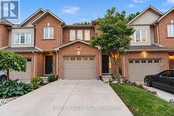 4 - 348 HIGHLAND ROAD W Hamilton, ON L8J 3W5