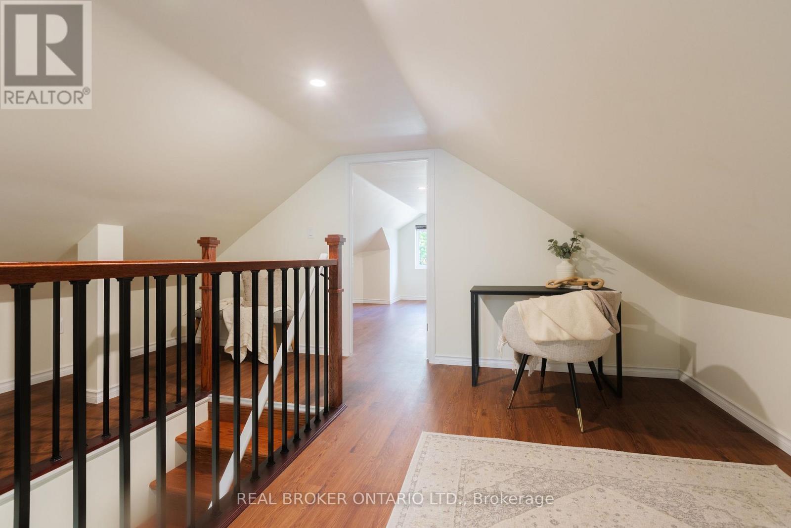 95 Fennell Avenue W, Hamilton, ON