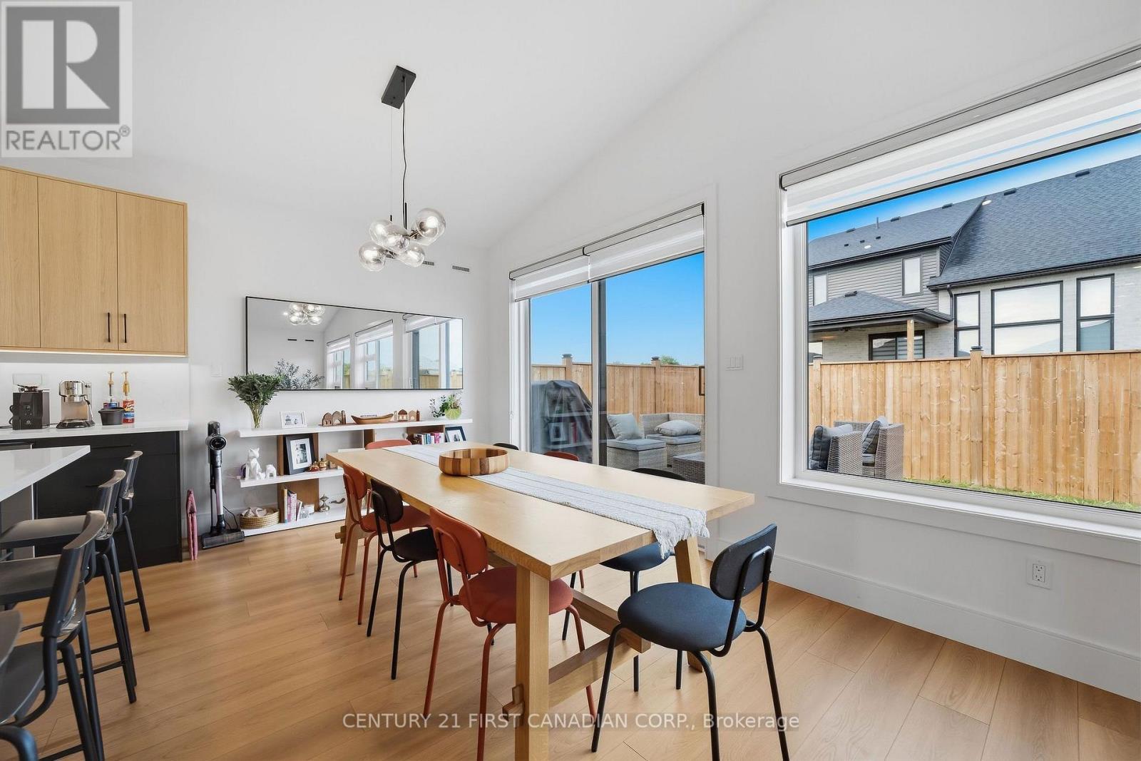 17 Sheldabren Street, North Middlesex (Ailsa Craig), ON