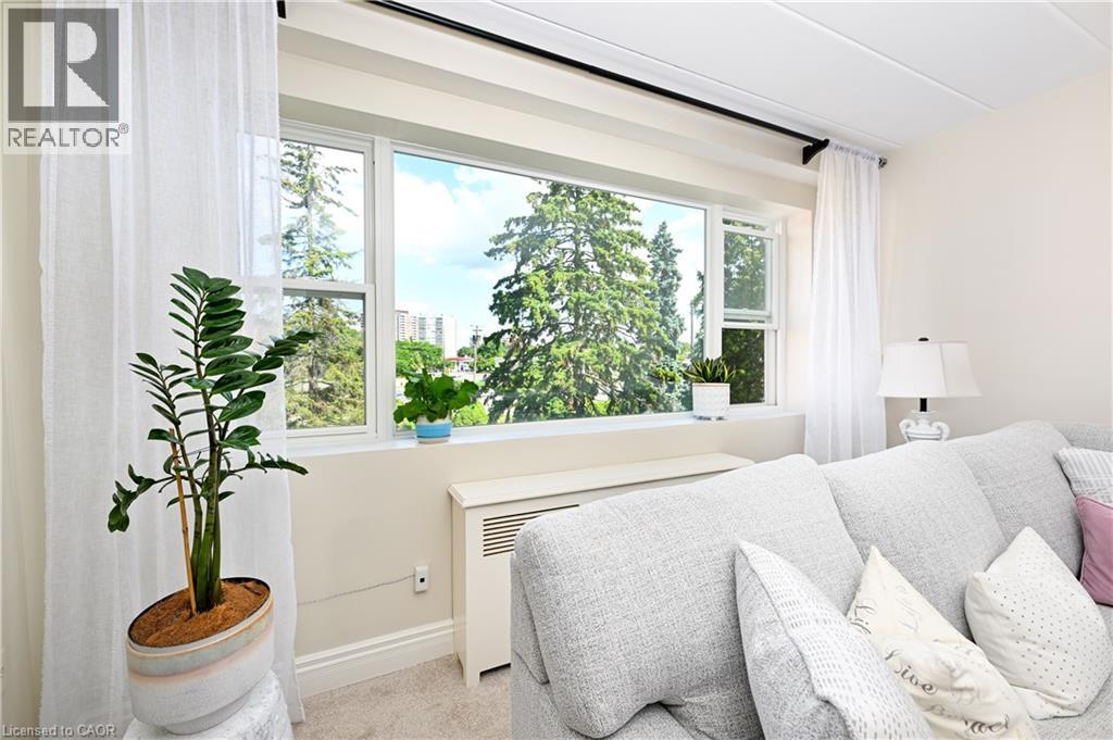 2422 New Street Unit# 9, Burlington, ON