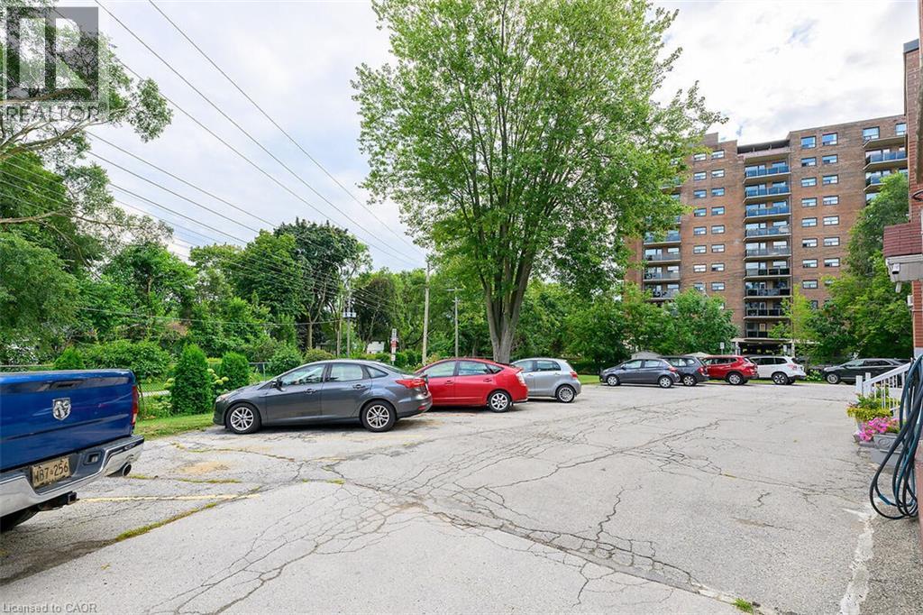 2422 New Street Unit# 9, Burlington, ON
