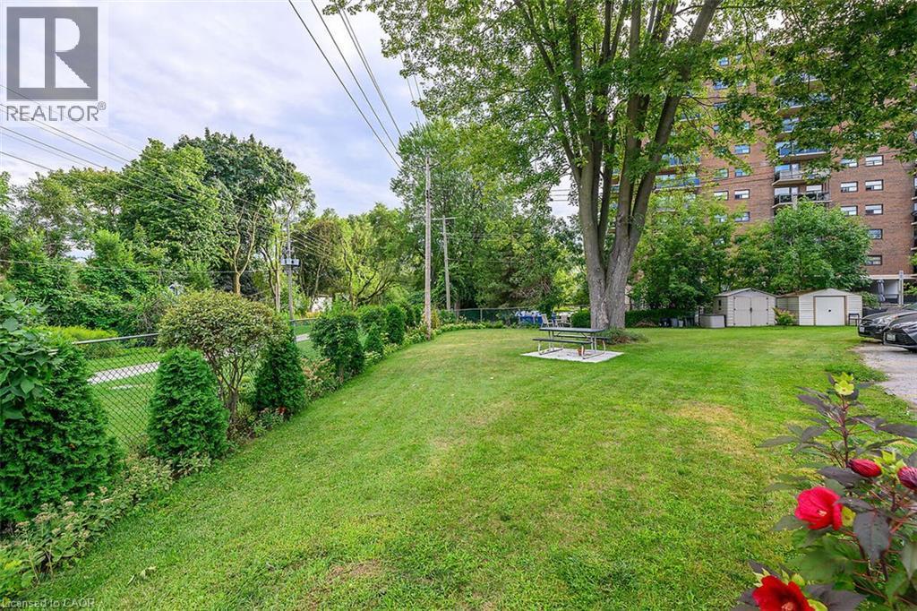 2422 New Street Unit# 9, Burlington, ON