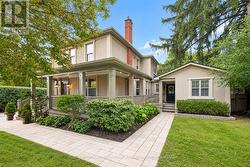 15 PANABAKER STREET  Cambridge, ON N3C 2S6