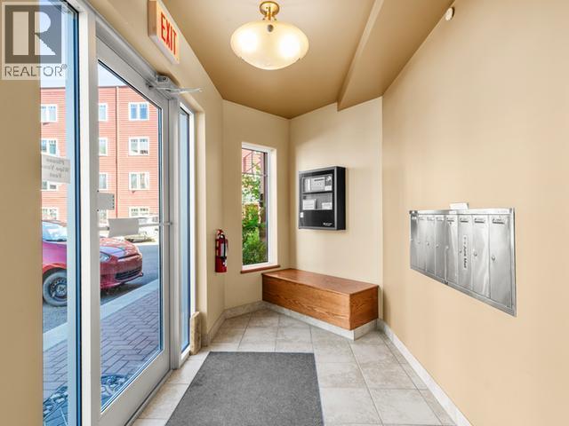 201-6100 6Th Avenue, Whitehorse, YT