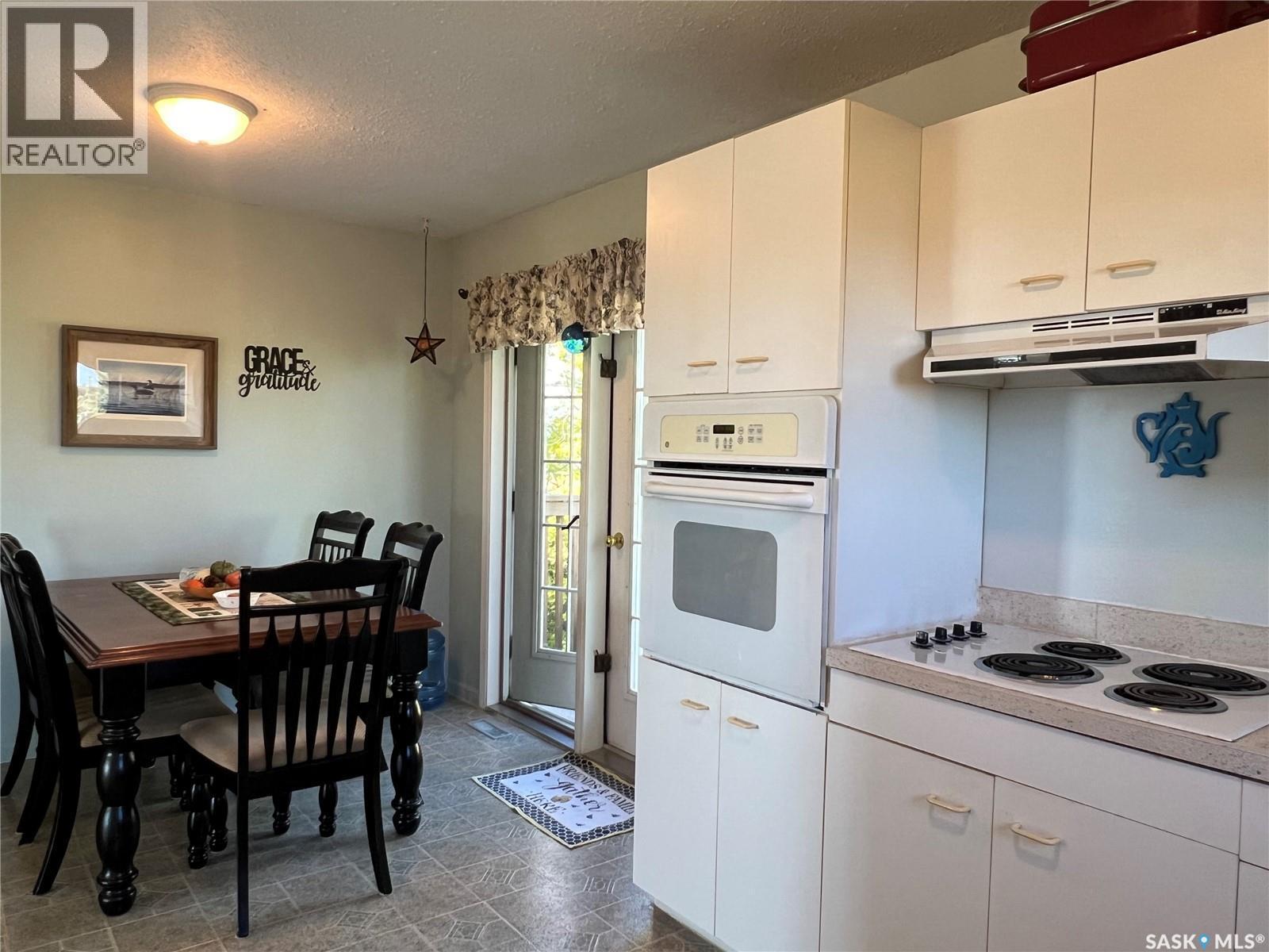 Jost Acreage, Meadow Lake Rm No.588, SK