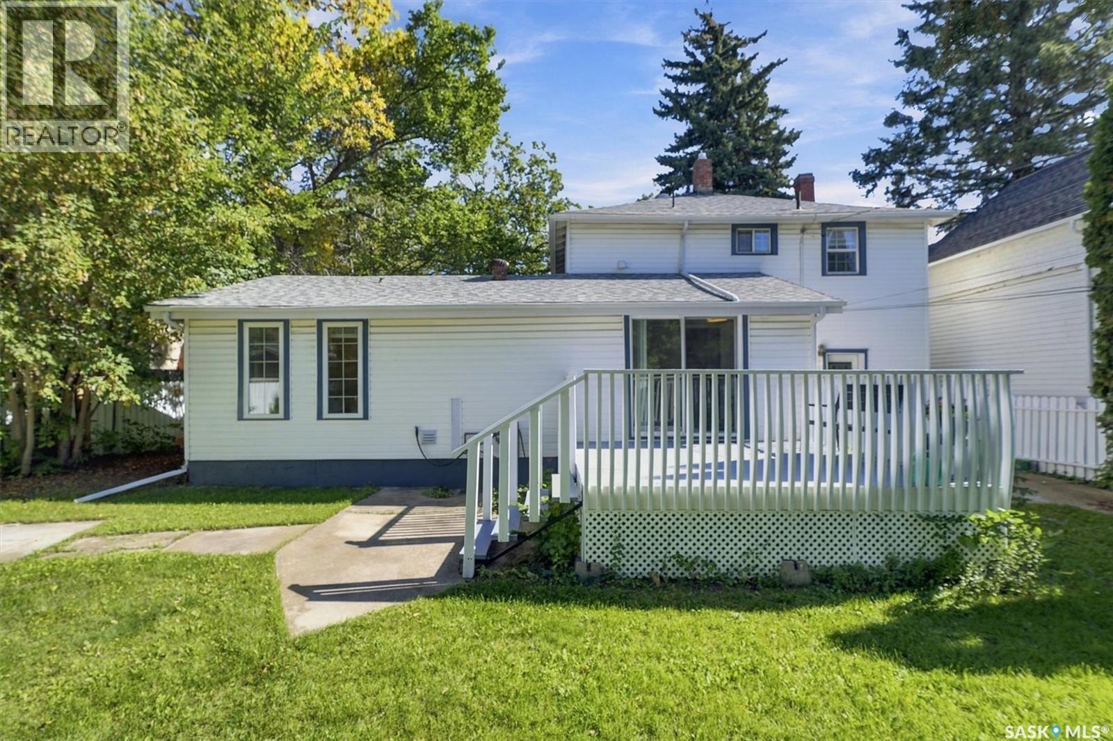 1121 B Avenue N, Saskatoon, SK