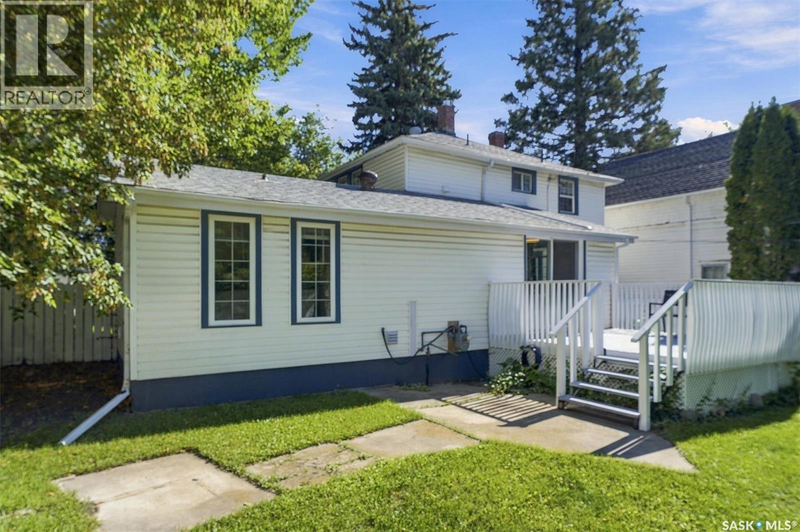 1121 B Avenue N, Saskatoon, SK