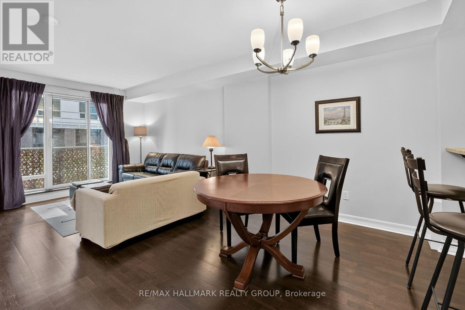 208 - 200 Besserer Street, Ottawa, ON
