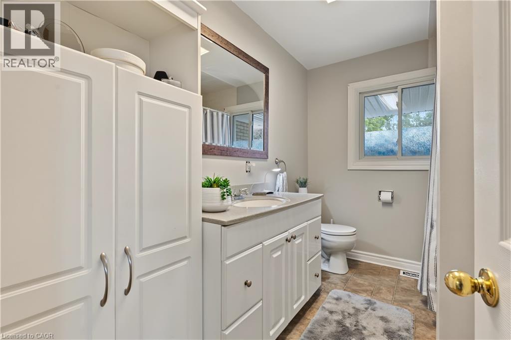 42 Woodman Drive, Brantford, ON