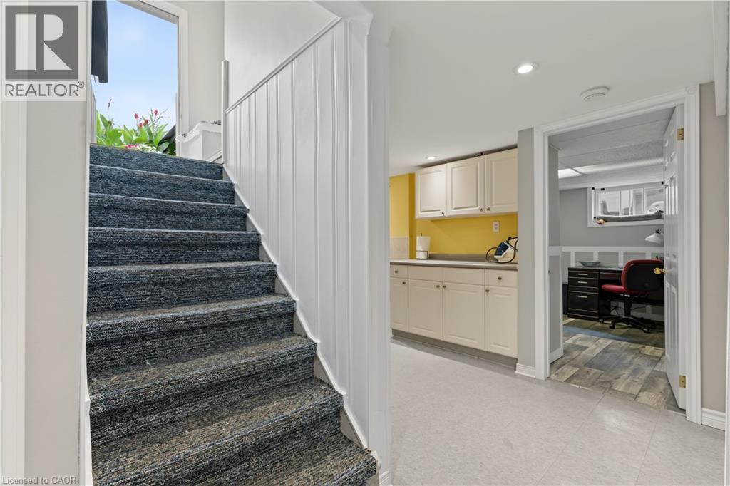 42 Woodman Drive, Brantford, ON