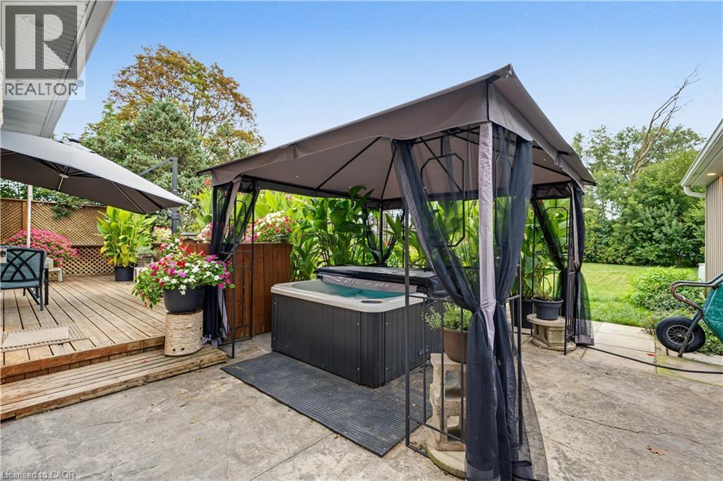 42 Woodman Drive, Brantford, ON