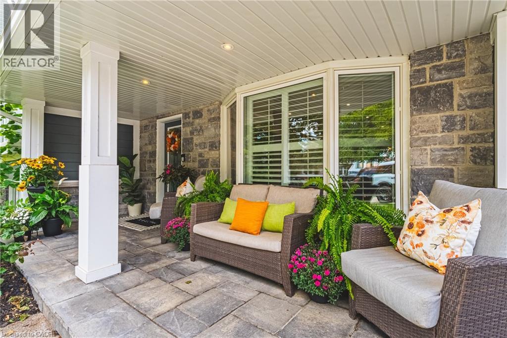 581 Holly Hill Crescent, Burlington, ON