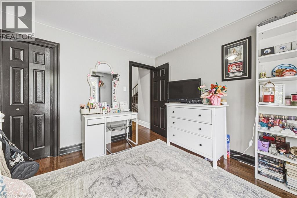 Bedroom #3 - 581 Holly Hill Crescent, Burlington, ON