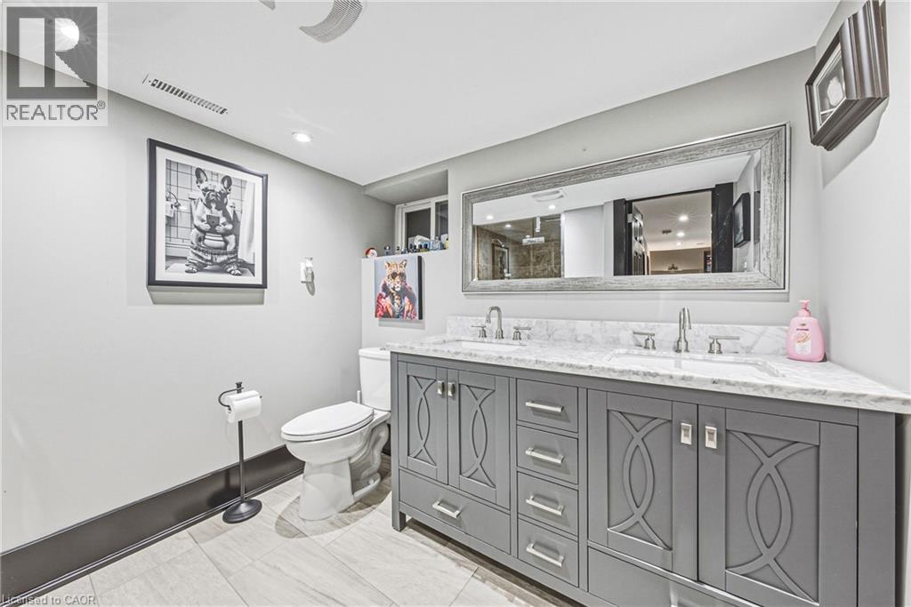 3 piece - 581 Holly Hill Crescent, Burlington, ON