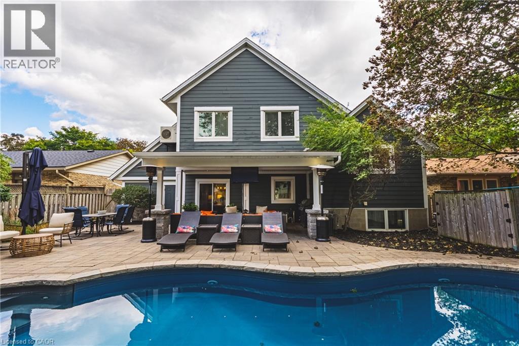581 Holly Hill Crescent, Burlington, ON