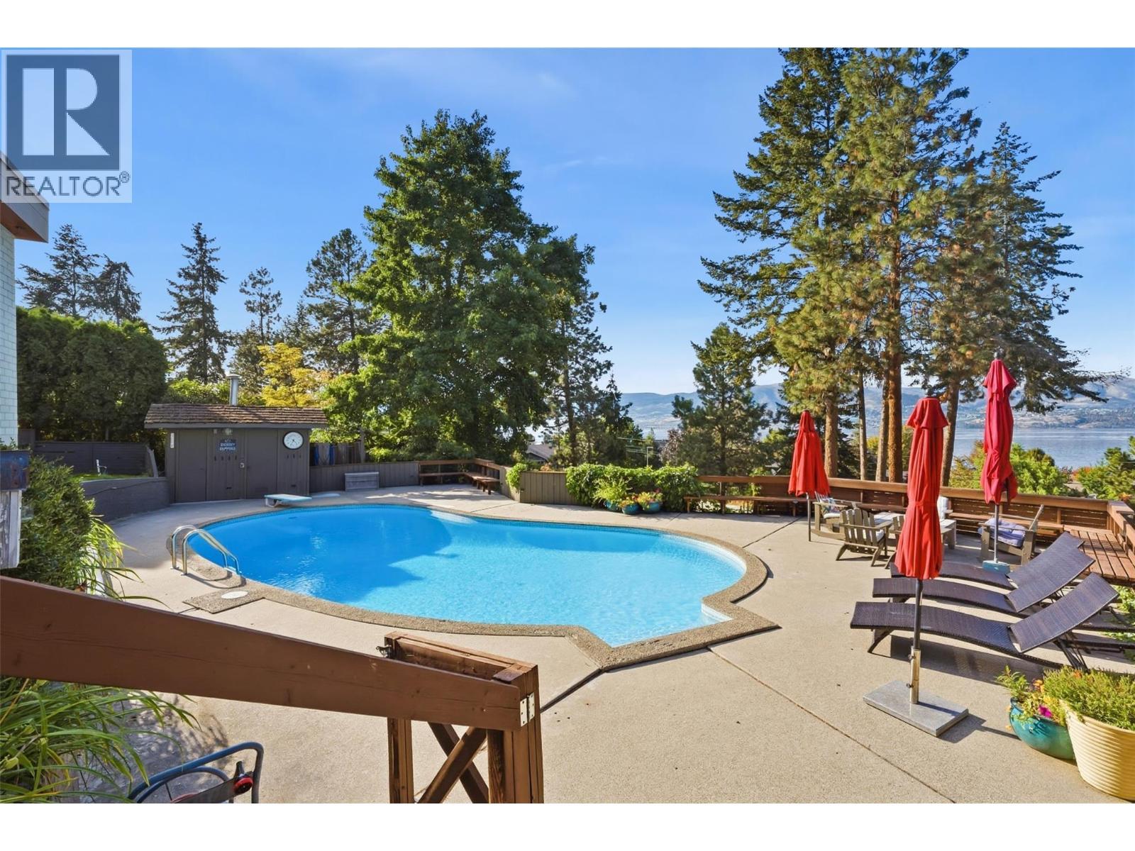 5147 Lakeshore Road, Kelowna, BC