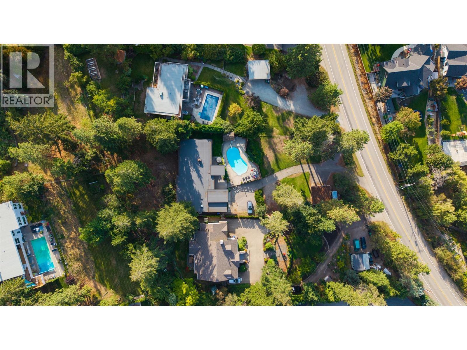 5147 Lakeshore Road, Kelowna, BC